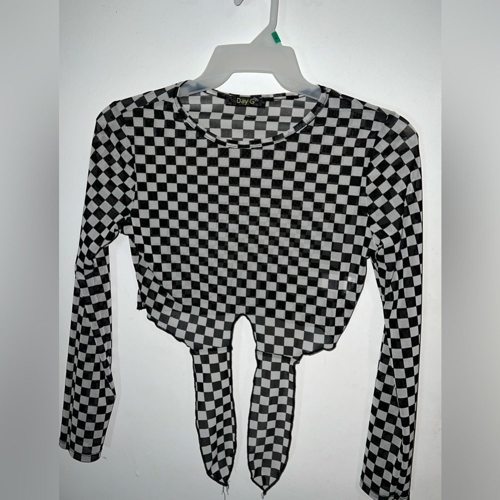 Checkered long sleeve crop top